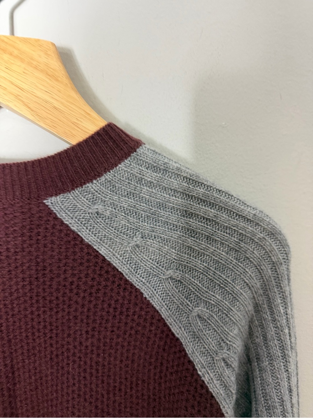 Reed Krakoff Cashmere Colorblock Sweater – Size Small Raglan *e - Picture 7 of 8